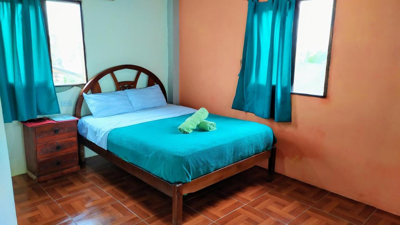 Хостел Montanita Chill Out House Екстер'єр фото