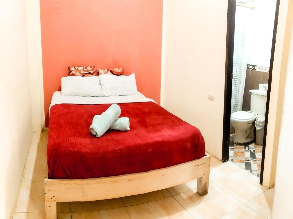 Хостел Montanita Chill Out House Екстер'єр фото